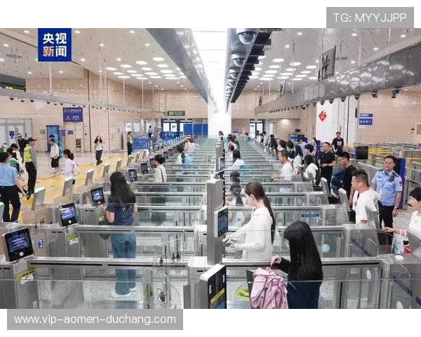 新濠天地：汇聚世界级表演与豪华餐饮的澳门娱乐休闲新地标